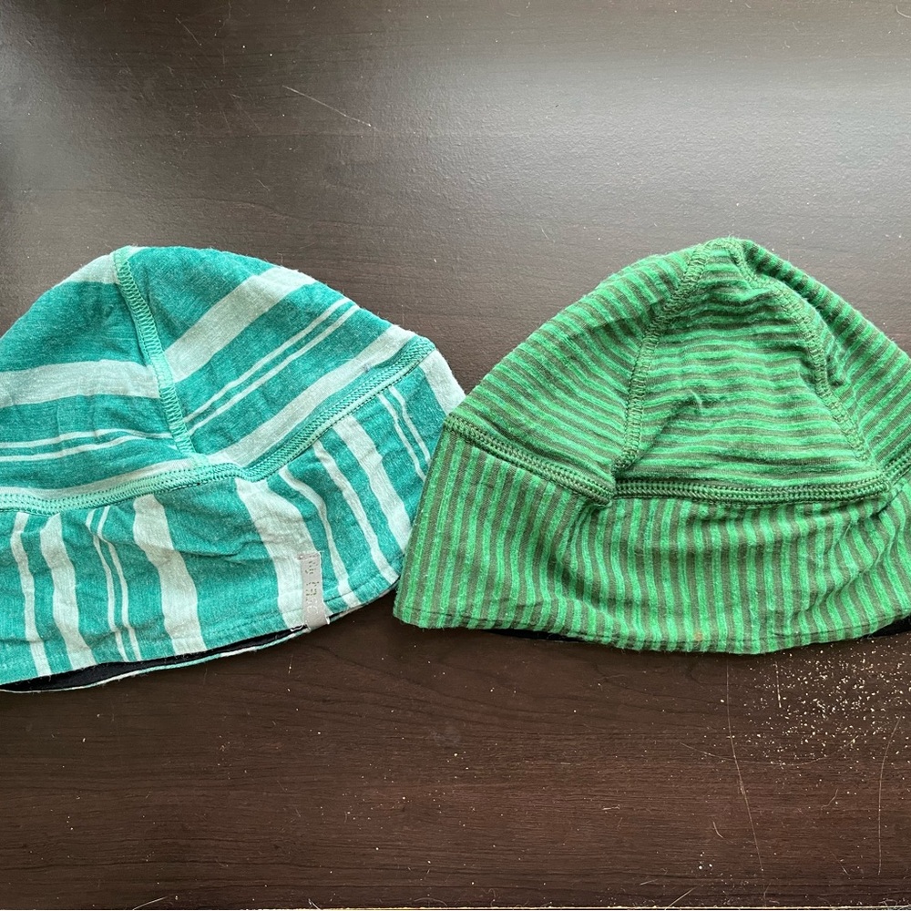 2 tasc merino beanies